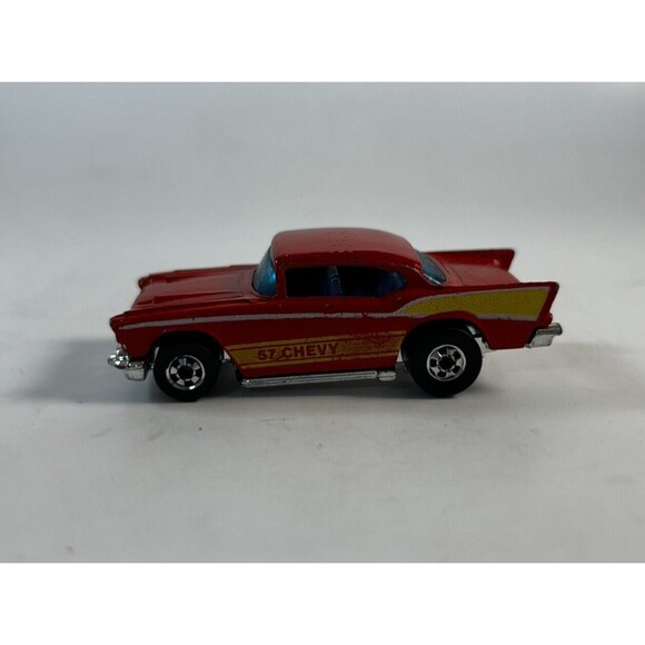 Vtg Hot Wheels 1976, 57 Chevy Hong Kong Red Yellow Nice! - Picture 4 of 8